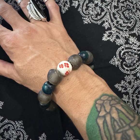 JUNGLE HIPPIE BRACELET - handmade sea glass, wood, ceramic - one of a kind - Picture 3 of 7